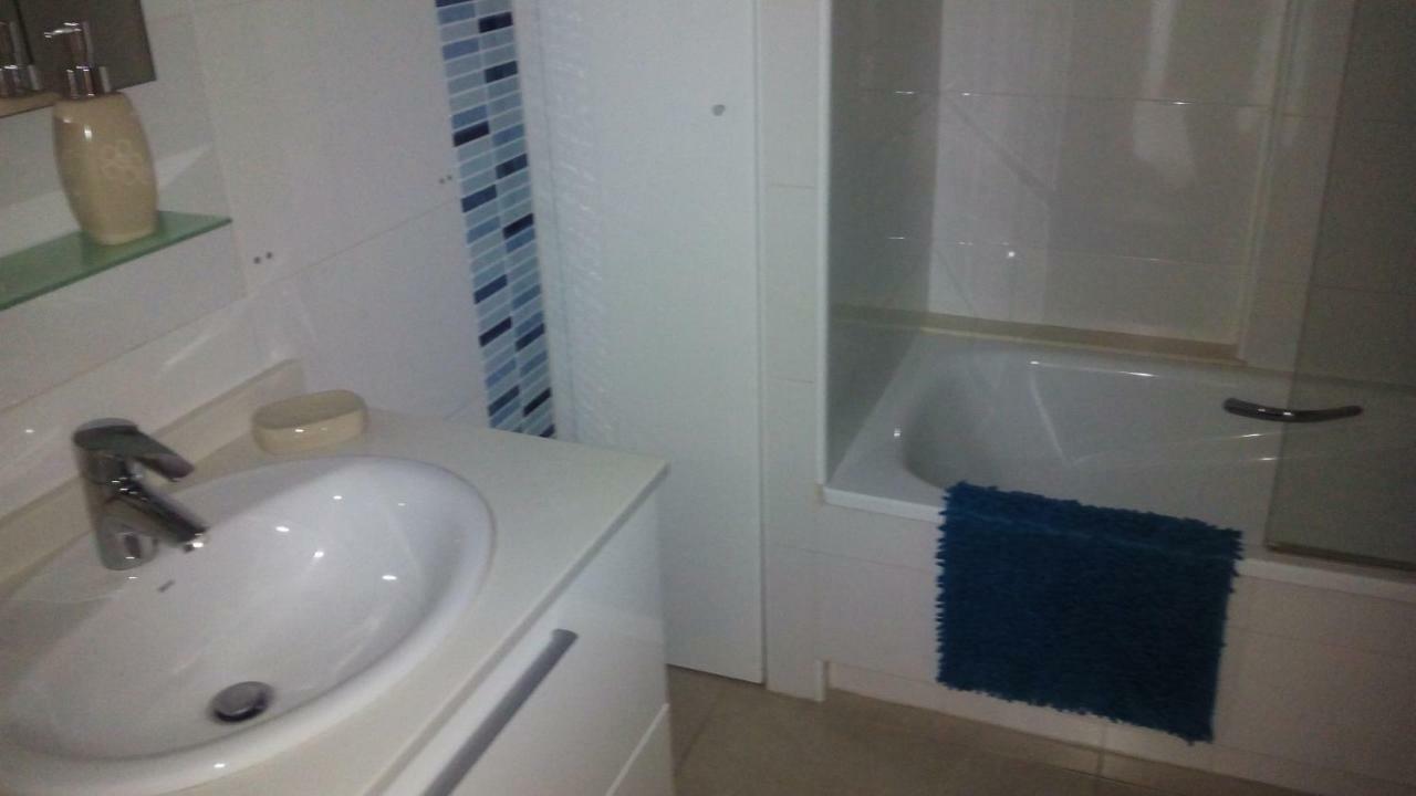 Apartacona-Playa Daire Valensiya Dış mekan fotoğraf